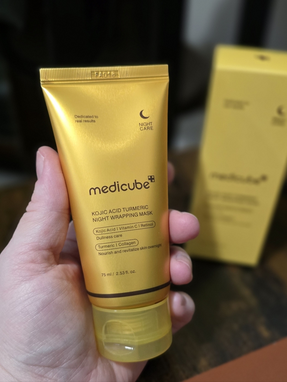 Medicube Kojic Acid Turmeric Night Wrapping Mask - Picture 2 of 6